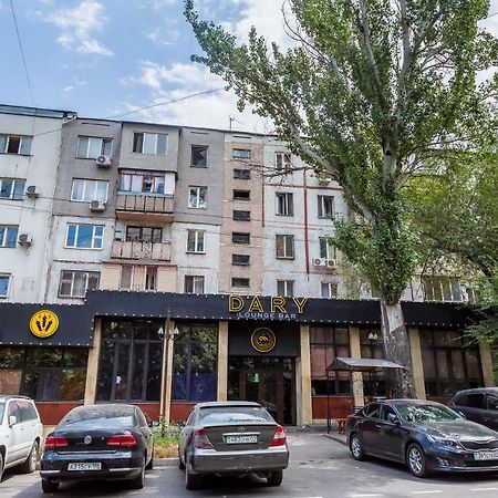 Прекрасные Апартаменты На Арбате Αλμάτι Εξωτερικό φωτογραφία